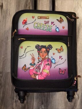 Nikky by Nicole Lee' Travel Carry-On Luggage- pre-owned